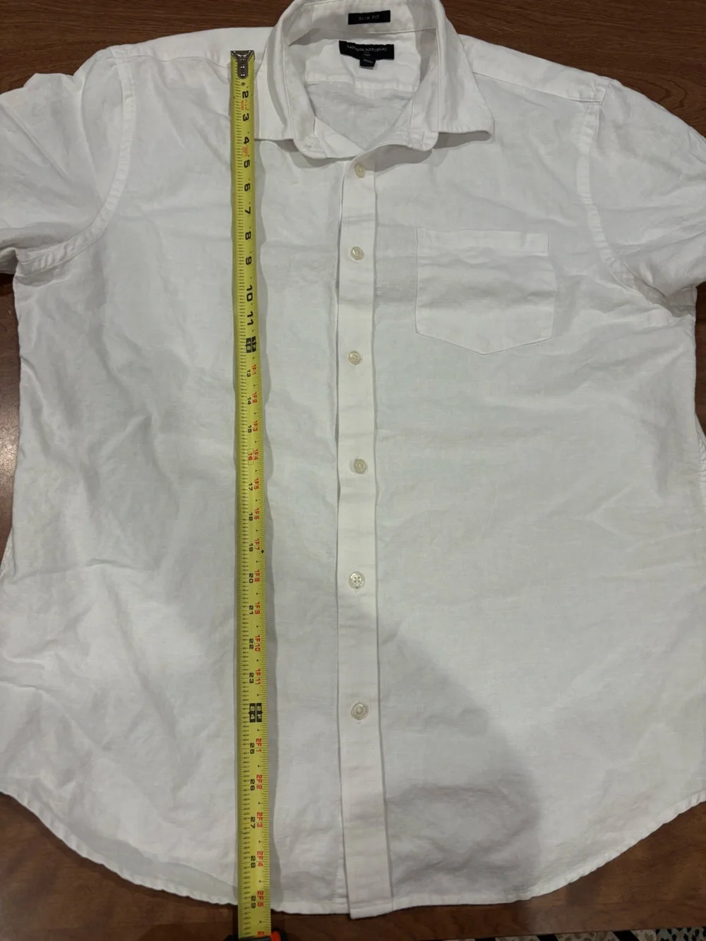 Banana Republic White Short-Sleeve Button-Down Collared Shirt Cotton & Linen